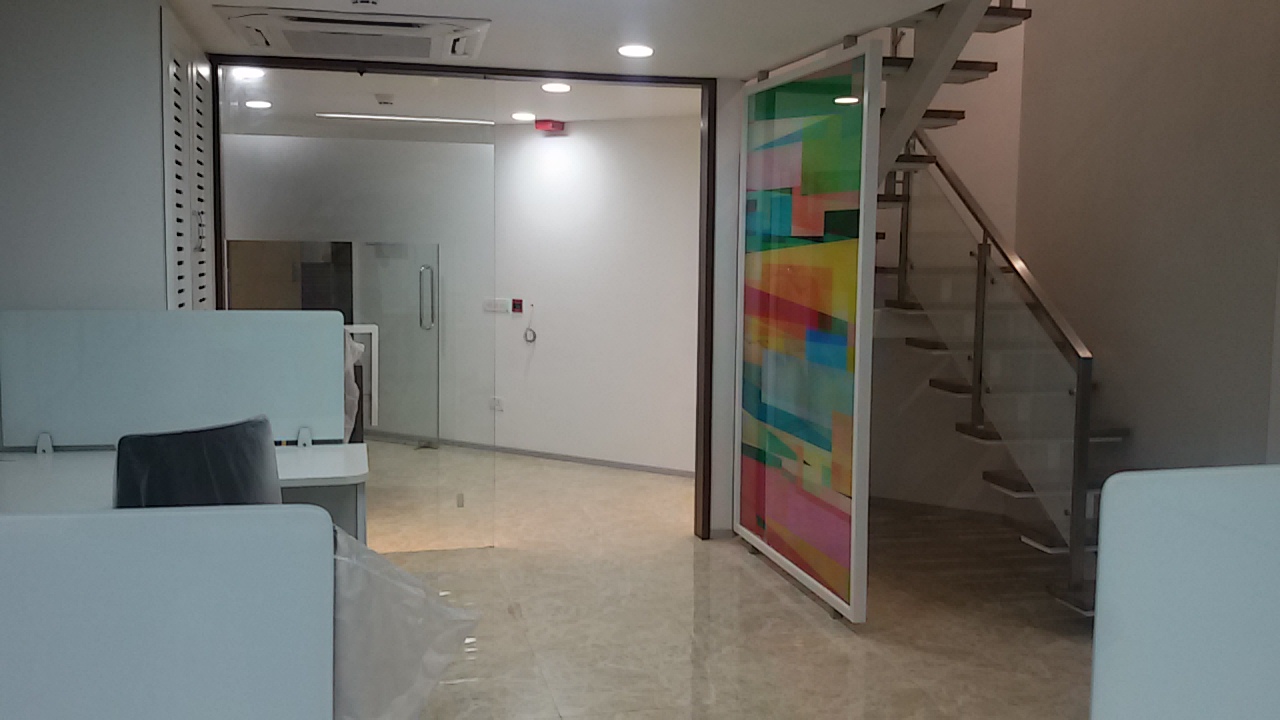 1890 Sqft Furnished Office Space for Rent in MG Road, Bangalore